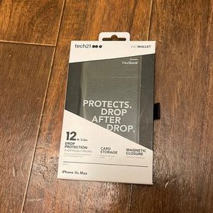 tech21 Protective Evo Wallet Card Storage Magnetic Close Case iPhone XS …